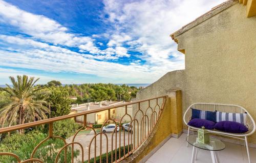 Cozy Home In Denia With Wifi