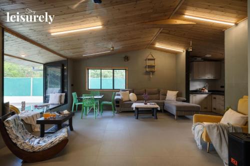 Φωτογραφία από το άλμπουμ του Stay Leisurely Pawna Lake Villa 3BHK, Pawna Lake σε Malavli