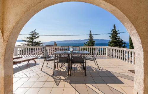 3 Bedroom Beautiful Home In Senj