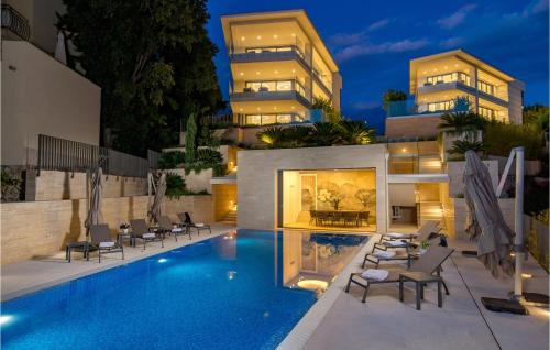 Lovely Apartment In Krk With Kitchen