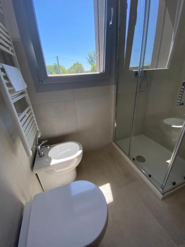 Koupelna v ubytování Residence Montefeltro Pesaro - Il Lupo Affitta