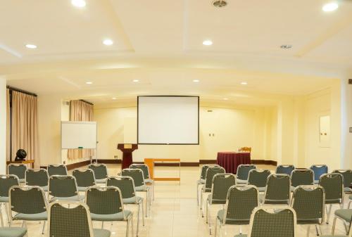 Konferenční prostory v ubytování Hotel Francisco De Aguirre