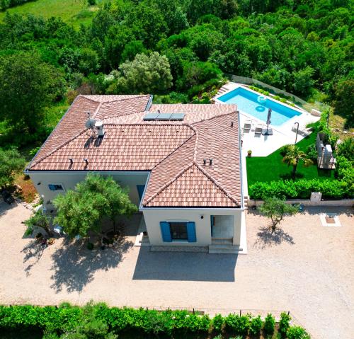 Villa Terossa with heated pool