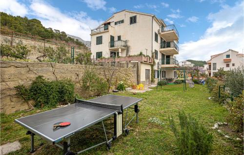Nice Apartment In Podstrana With Wifi