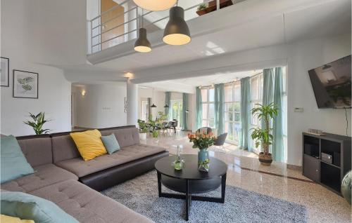 Villa Mutila