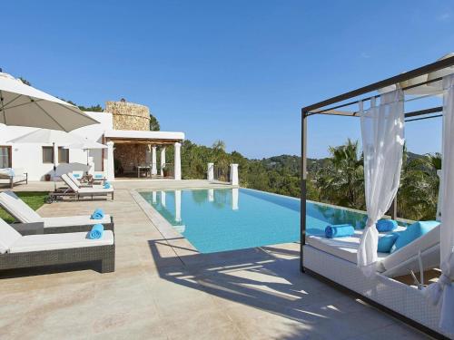 Galeriebild der Unterkunft Villa in San Carlos with Jacuzzi & Stunning Views in Sant Carles de Peralta