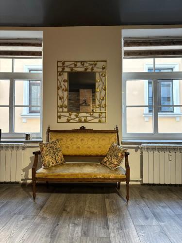 Old Riga Retro Apartment with self check-in