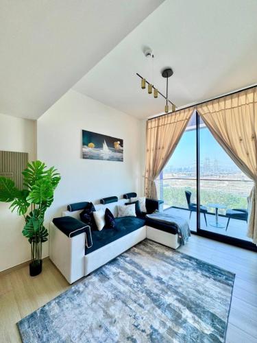 Cozy & Stylish 1br Apt Jvc Pool & Parking