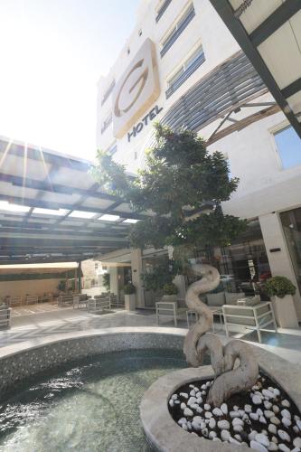 Bazén v ubytování G Hotel Amman nebo v jeho okolí