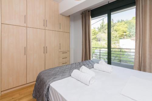 Ideal Maisonette next to Kallimarmaro Stadium