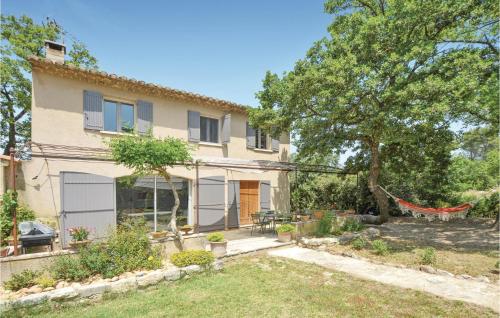 Awesome Home In Saint-Rémy-De-Provence