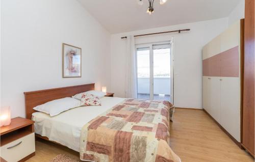 Pet Friendly Apartment In Pag With Wifi