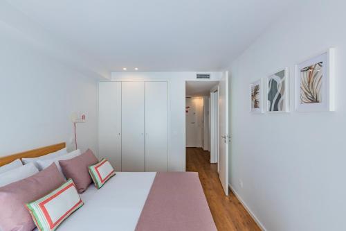 Design Apartment in Bonfim with AC & Free Parking
