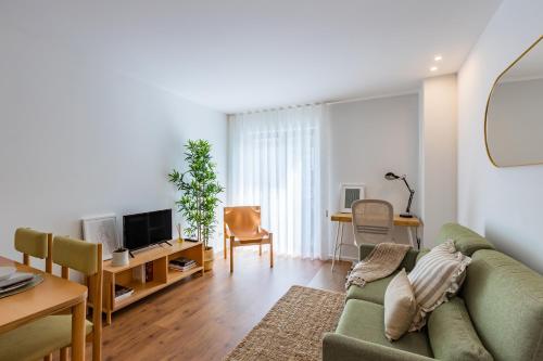 Design Apartment in Bonfim with AC & Free Parking