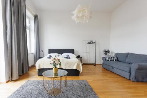 Cozy City Center Apartment