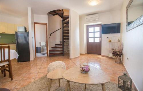 Lovely Apartment In Porec With Wifi
