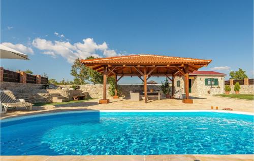 Beautiful Home In Zemunik Gornji