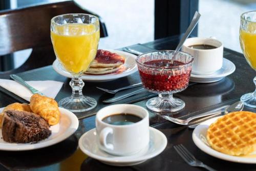 Đồ ăn tại/gần khách sạn căn hộ