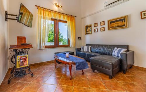 Lovely Home In Medulin
