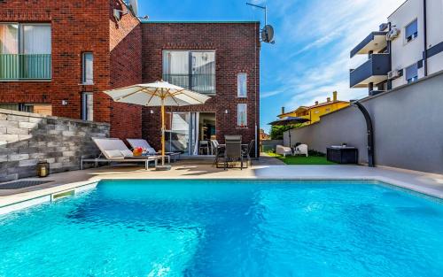 Istriensonne 0763 - Villa Sky mit Pool