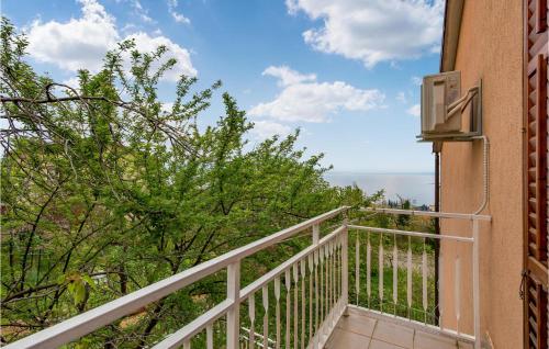 Cozy Apartment In Lovran With House Sea View