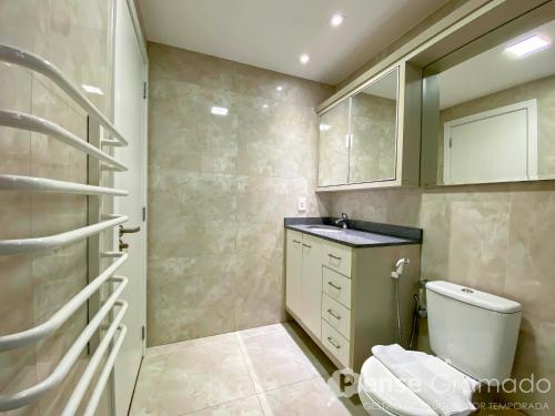 Ένα μπάνιο στο Belluno Boulevard Canela