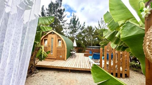 Taman di luar A-Nueva! Magec vip jacuzzi privado