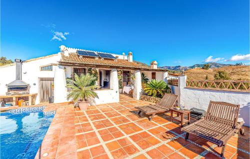 Πισίνα στο ή κοντά στο 2 Bedroom Nice Home In Mijas