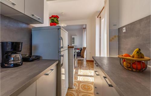 2 Bedroom Awesome Apartment In Labin