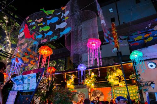 Hiburan malam untuk tetamu yang menginap di SECRET GARDEN Hostel - WANDERNEST Cat Ba