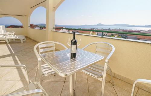 Stunning Apartment In Vodice