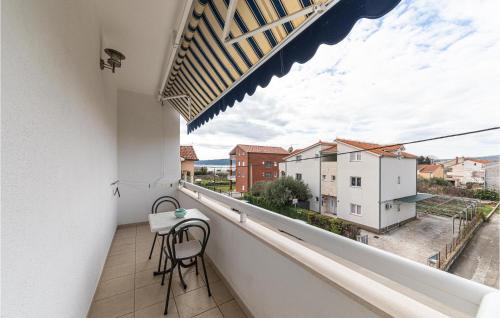 Awesome Apartment In Kastel Stafilic With Wifi