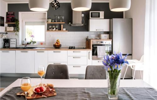 Stunning Home In Sibenik