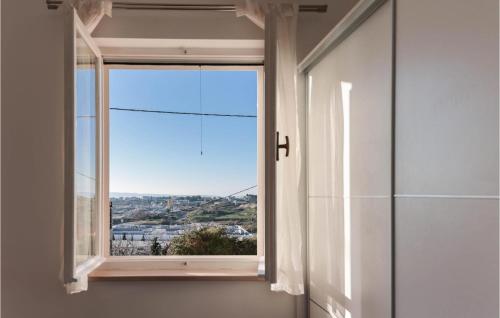 Lovely Apartment In Split With Wifi