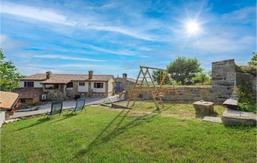 Lovely Apartment In Cerovlje With Wifi