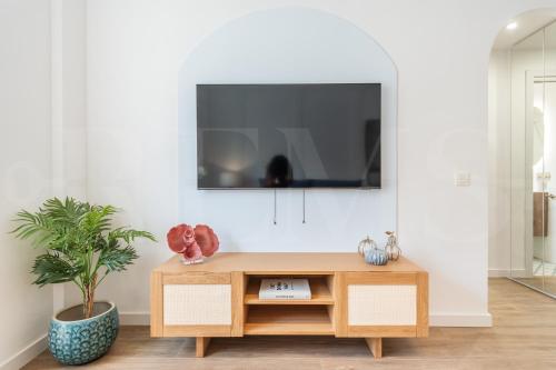 Chic cosy apartment near the center by REMS