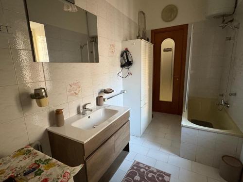 STAY IN NAPLES - Lovely apartment near the airport