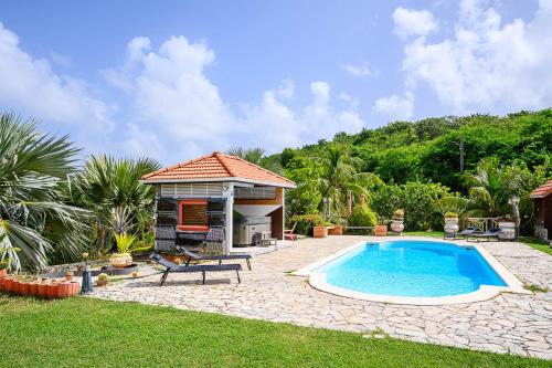 Πισίνα στο ή κοντά στο Bed and breakfast Riviere
