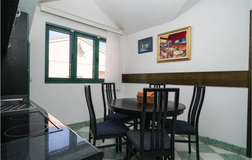 Lovely Apartment In Vodice