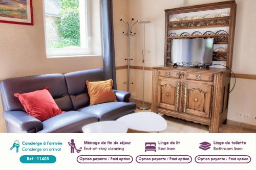 Ruang duduk di Penty breton pour 4 à Plougastel St Germain