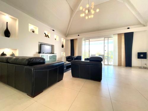 Villa Paloma Orient Bay perfect for nudists