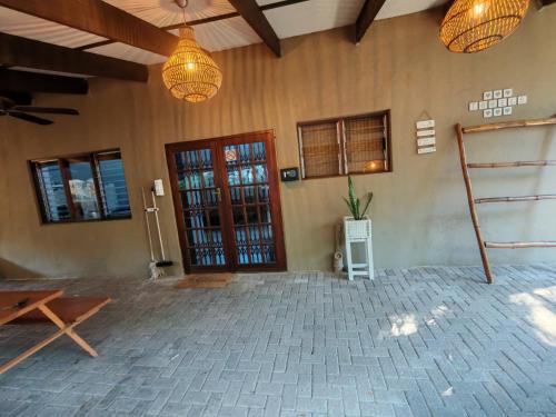 Imagen de la galería de Arend Cottage, en Nelspruit