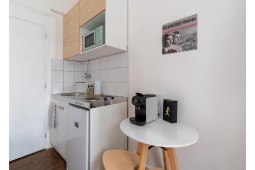 Chic & bright studio Saint-Georges