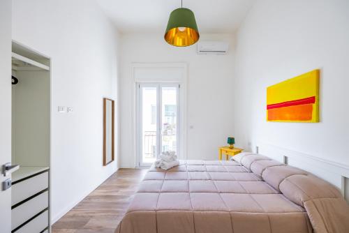 Sunny Panoramic Apartment by Napoliapartments