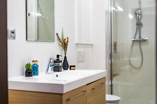 Koupelna v ubytování SuperApart Jagiellońska 3 ROOMS