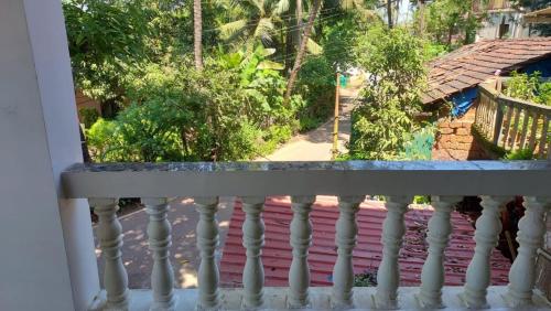 Balkón nebo terasa v ubytování Riverside, The European Homestay 1 and 2! Luxury and Value in Goa's delightful location