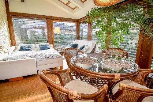 Posezení v ubytování Apartament w Alejce