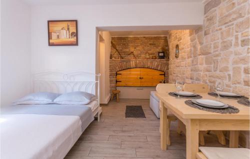 1 Bedroom Pet Friendly Home In Bibinje