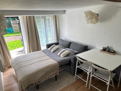Postel nebo postele na pokoji v ubytování 2 pièces moderne et cosy à Strasbourg