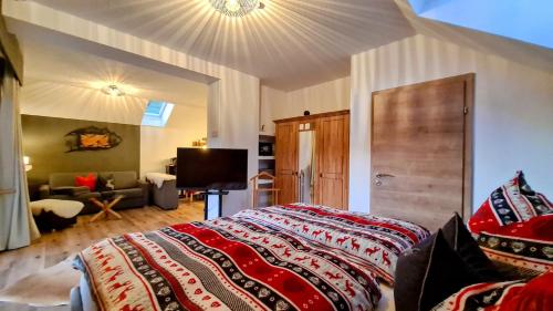 Ένα ή περισσότερα κρεβάτια σε δωμάτιο στο Chalet Catina - Kärnten Card im Sommer inklusive -